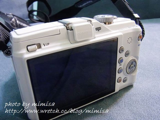 [相機] OLYMPUS  E-PL2 。 入手!!!!!