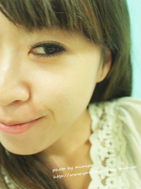[技巧] 快。狠。準。的成功黏上* ~下假睫毛~ * !!!