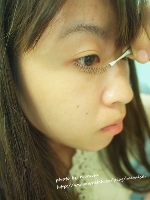 [技巧] 快。狠。準。的成功黏上* ~下假睫毛~ * !!!