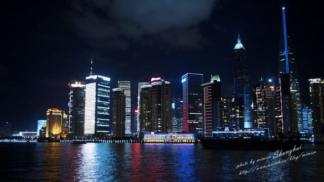 [大陸] 上海&蘇杭瞎買之旅。Day 6 上海黃浦江。絢爛的夜上海