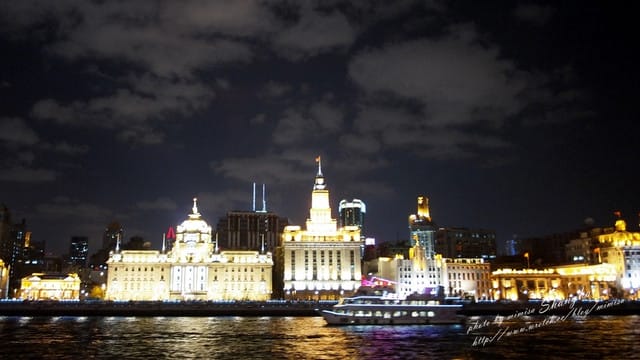 [大陸] 上海&蘇杭瞎買之旅。Day 6 上海黃浦江。絢爛的夜上海