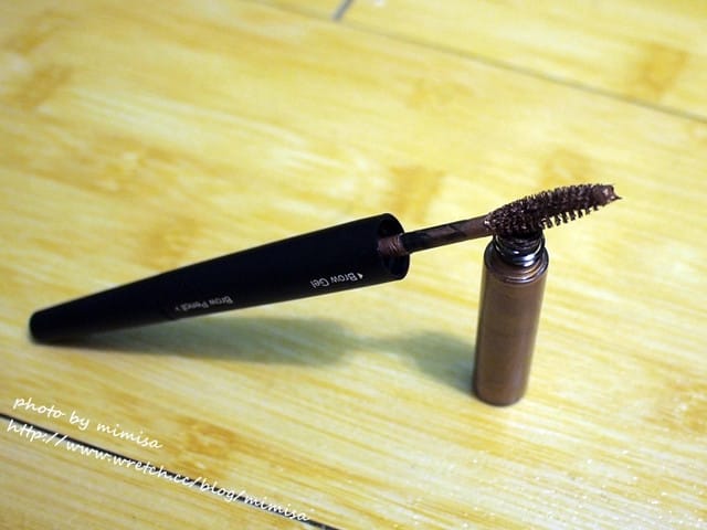 [評比] Solone V.S. REVLON 兩用眉筆。Solone 勝!!