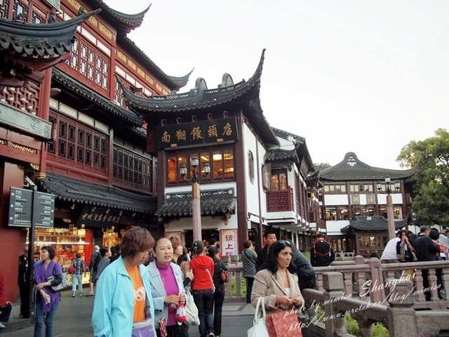 [大陸] 上海&蘇杭瞎買之旅。Day 6 上海豫園。美味的道地小吃全在這裡唷!!!