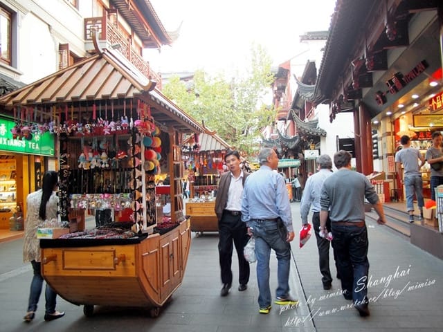 [大陸] 上海&蘇杭瞎買之旅。Day 6 上海豫園。美味的道地小吃全在這裡唷!!!