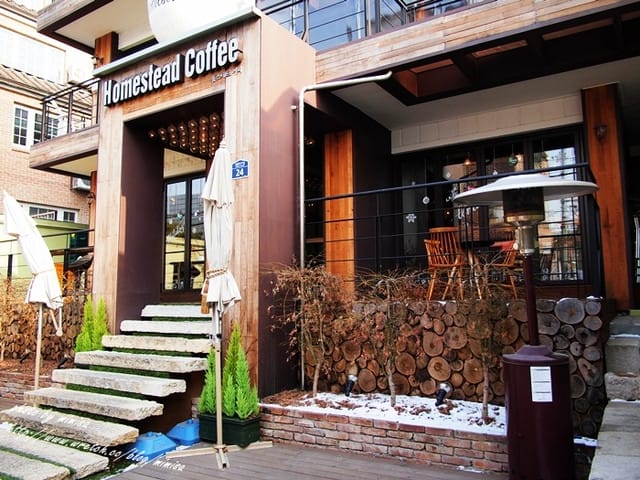 [韓國] 首爾新年寒冬之旅。你不可不知的可愛咖啡店聚集地
