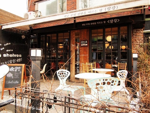 [韓國] 首爾新年寒冬之旅。你不可不知的可愛咖啡店聚集地