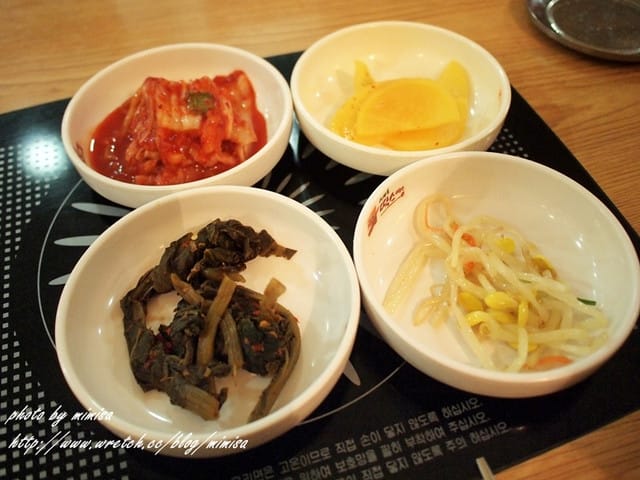 [韓國] 首爾新年寒冬之旅。恭喜麵館&新堂洞年糕&天空餐廳