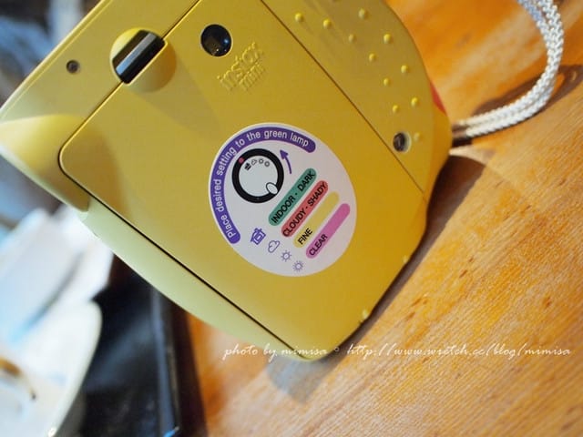 [相機] 泰國限定!! 超可愛繽紛色彩拍立得。我終於得到它了耶!!