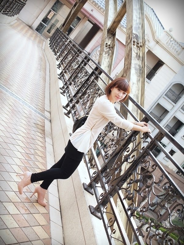 MELROSE 亮鑽粉色跟鞋 (14).JPG MELROSE 亮鑽粉色跟鞋 (14).JPG