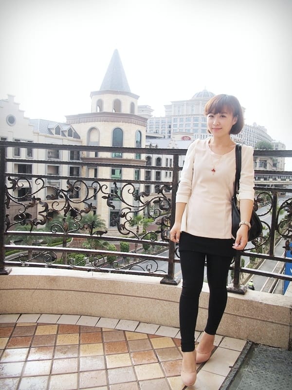 MELROSE 亮鑽粉色跟鞋 (1).JPG MELROSE 亮鑽粉色跟鞋 (1).JPG