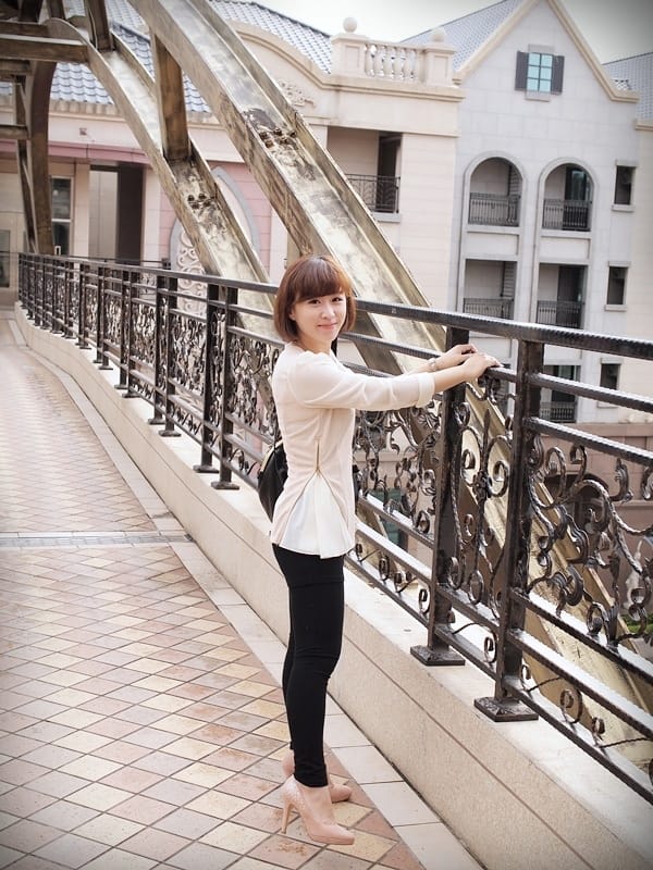 MELROSE 亮鑽粉色跟鞋 (22).JPG MELROSE 亮鑽粉色跟鞋 (22).JPG