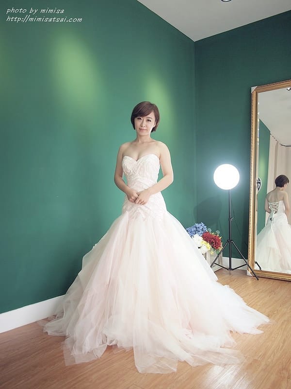 [婚紗] 新竹 番紅花婚紗工作室。絕對可以找到超美的婚紗禮服