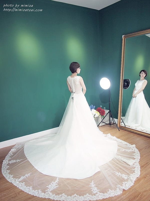 [婚紗] 新竹 番紅花婚紗工作室。絕對可以找到超美的婚紗禮服