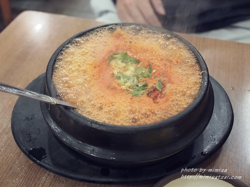 [韓國] 釜山必吃的大眾美食-友情石鍋拌飯우정 돌솥비빔밥전문점