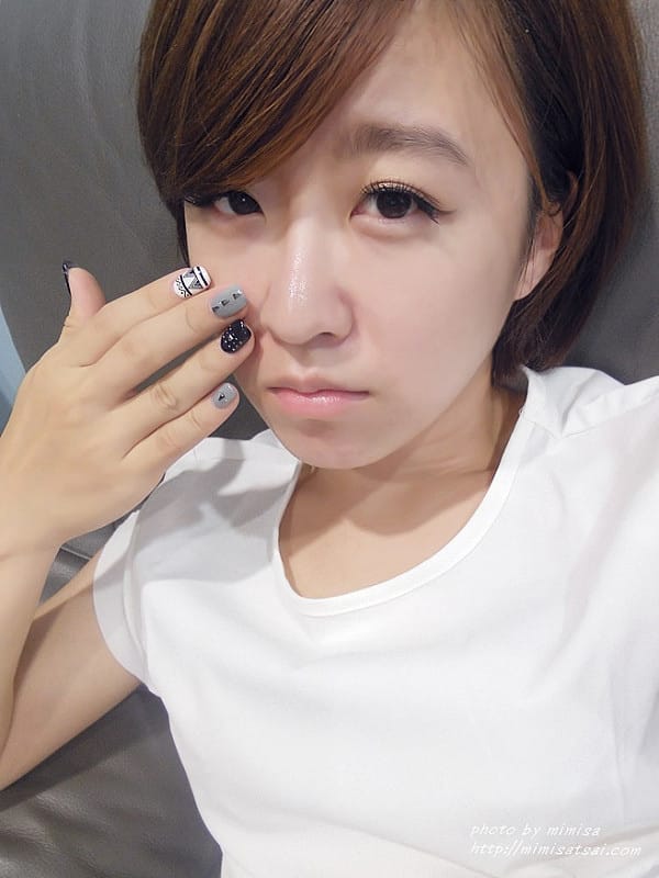 [光療] 幾合圖騰 x 鉚釘風光療指甲。新竹粉粉美甲工作室