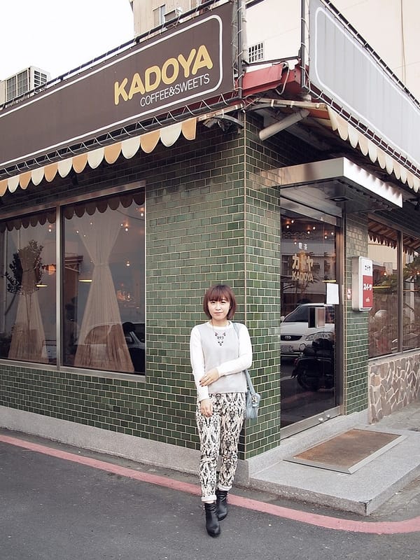 [鞋子] DAF 鉚釘帥氣短靴。近期陪我到處跑跳的一雙好靴