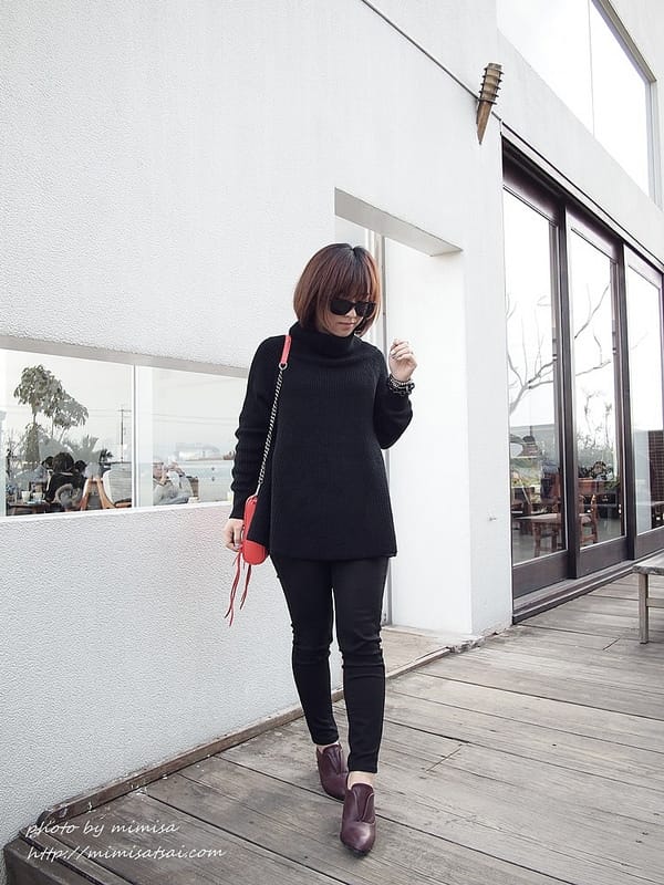 [分享] FE’CHA 露肩傘狀毛衣、短版襯衫、條紋T-shirt