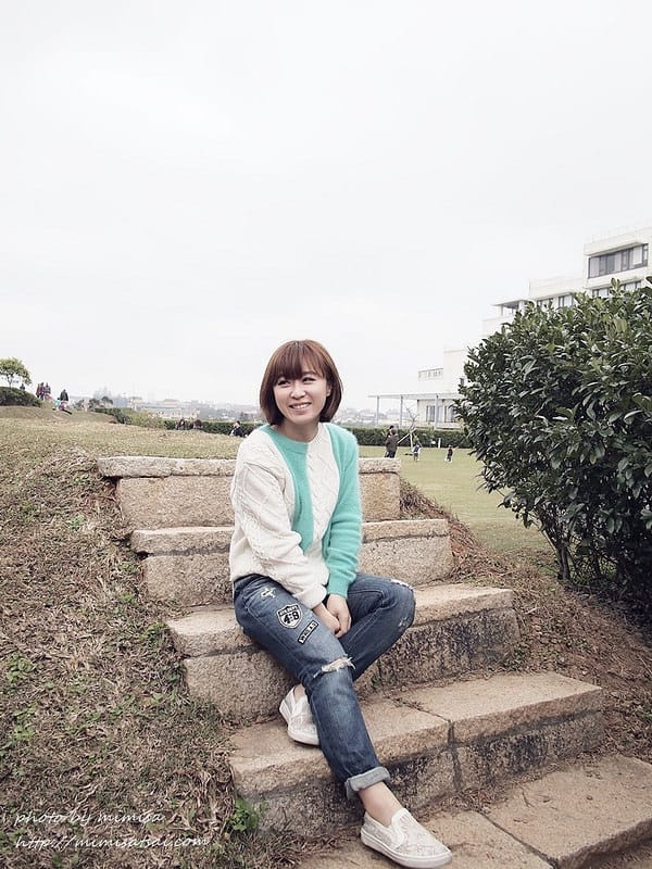 [分享] CHUU 羊毛x麻花拼接毛衣。韓國甜美性感時尚品牌