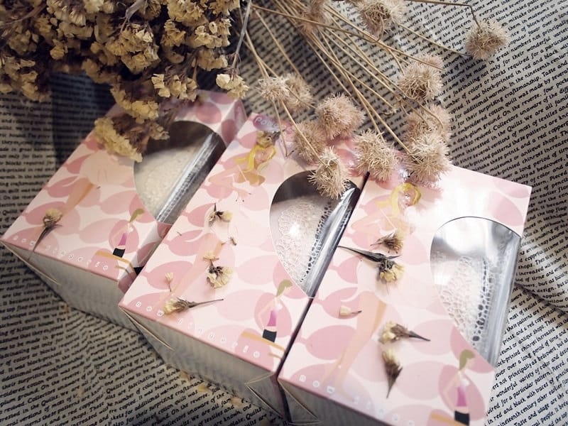 [內衣] 杜蘭朵女神級蕾絲隱形胸罩。變身春天的花之精靈