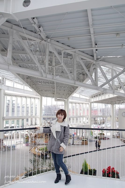 [分享] 韓國 OZNARA 墨綠色大衣、小羔羊外套。我在北海道的6天穿搭