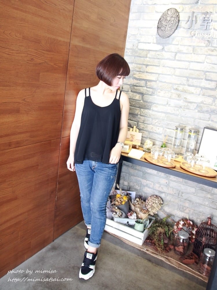 [鞋子] 終於等到韓國很火紅的SBENU黑天鵝款。我也和再臨歐爸穿情侶鞋了