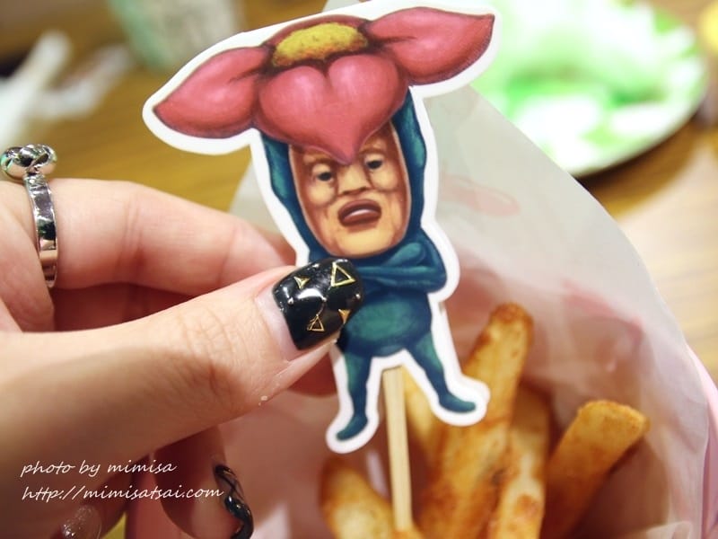 [光療] 維持度超高的金屬簍空小搖滾風光療指甲。新竹粉粉美甲工作室