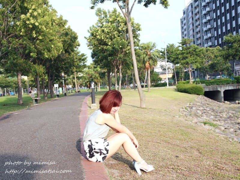 [鞋子] ASOS實在是太好逛了。NEW LOOK baby藍高跟涼鞋