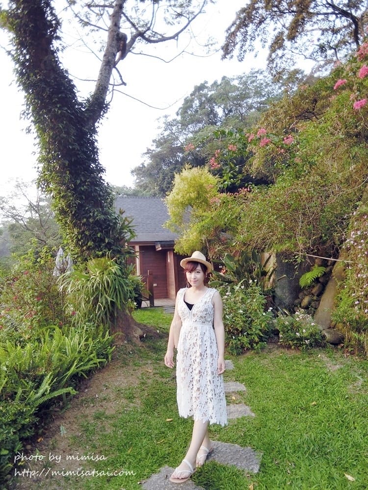 [分享] DDADDADDA簍空蕾絲長洋裝。首次在USTYLE SHOP購買