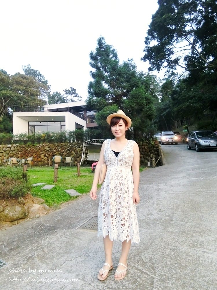 [分享] DDADDADDA簍空蕾絲長洋裝。首次在USTYLE SHOP購買