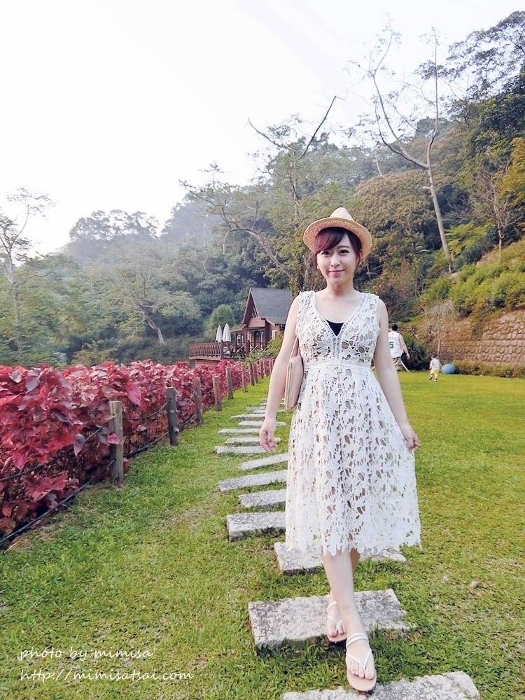 [分享] DDADDADDA簍空蕾絲長洋裝。首次在USTYLE SHOP購買