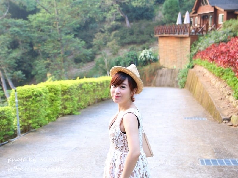 [分享] DDADDADDA簍空蕾絲長洋裝。首次在USTYLE SHOP購買