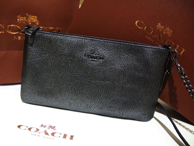 [包包] Coach 皮夾、手拿包、斜背包。年終對自己的小犒賞