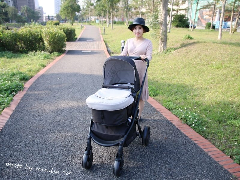 [BABY] chicco  urban plus 個性化雙向手推車。兼具時尚又多功能的最佳手推車