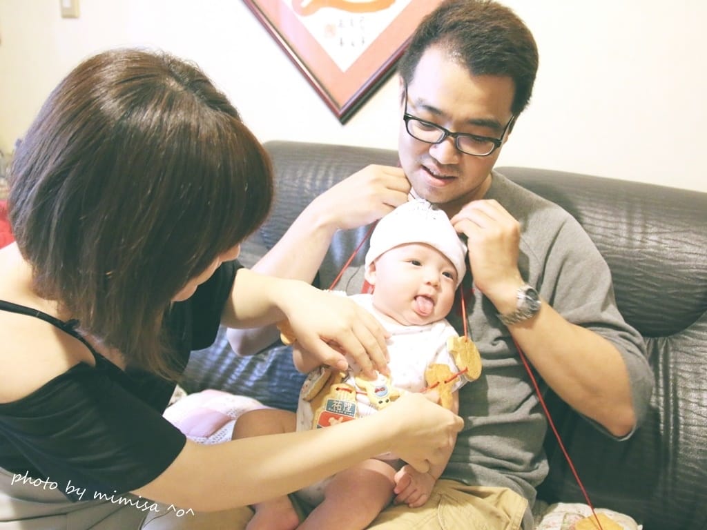 [BABY] 賴虎底迪滿4個月來收涎趴囉!!!日光和煦收涎/生日/婚禮餅乾