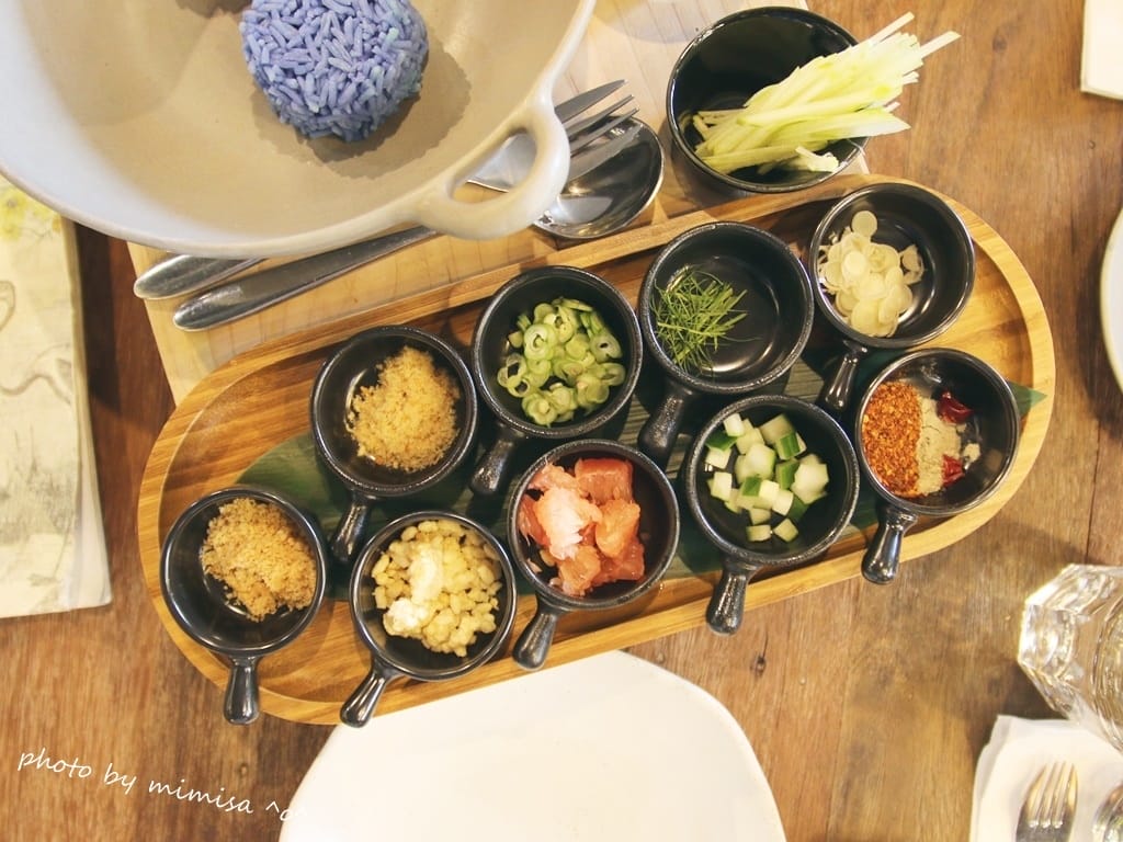 [美食] 台中 Thaï.J。花園中的泰式料理