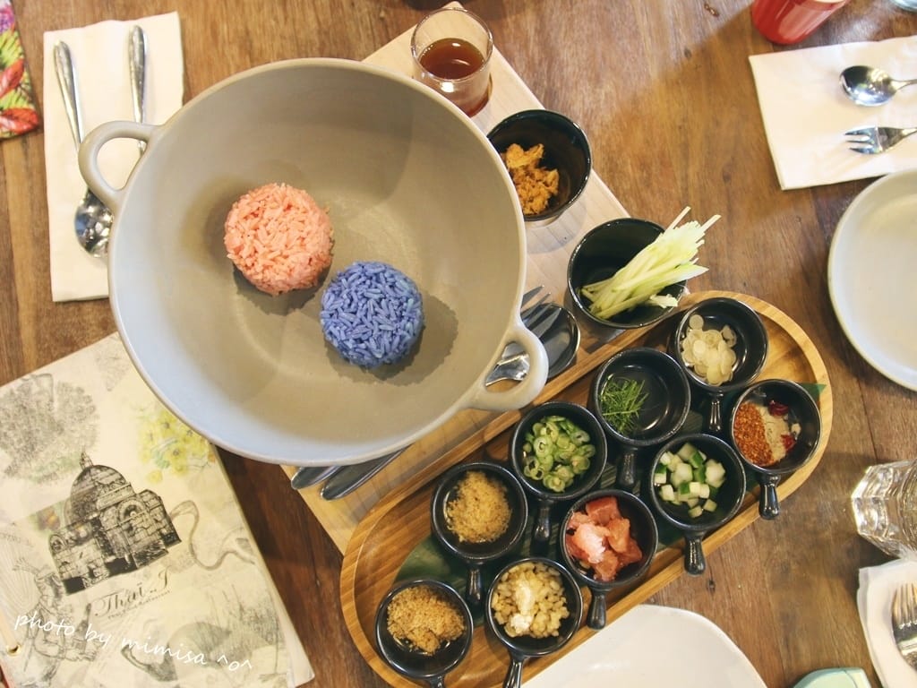 [美食] 台中 Thaï.J。花園中的泰式料理