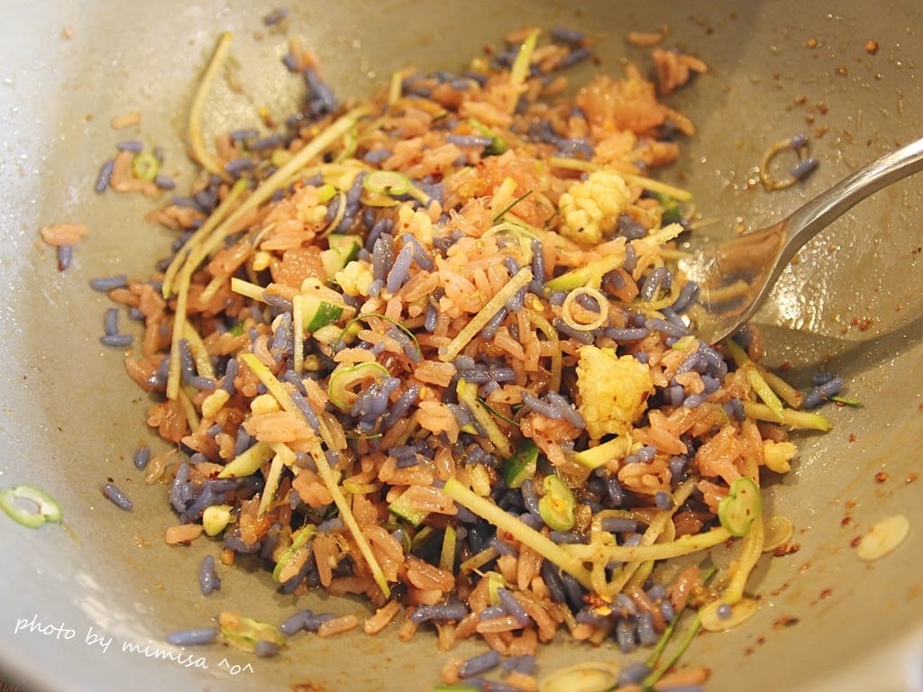[美食] 台中 Thaï.J。花園中的泰式料理
