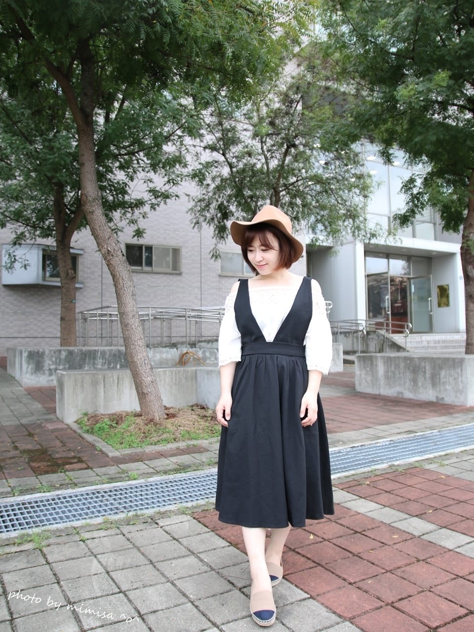 [鞋子] Tory Burch 草編鞋。SHOPBOP