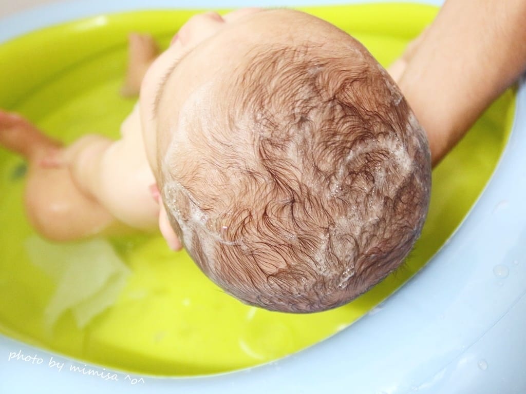 [BABY] Steiff泡泡洗、營養霜。讓媽咪寶寶都愛的沐浴護膚品