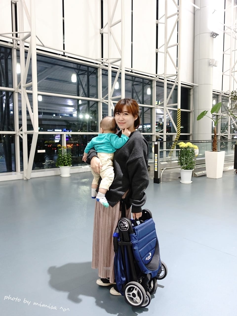 [BABY] baby jogger city tour 輕量旅行車。輕巧到連海關都大呼驚奇!!!