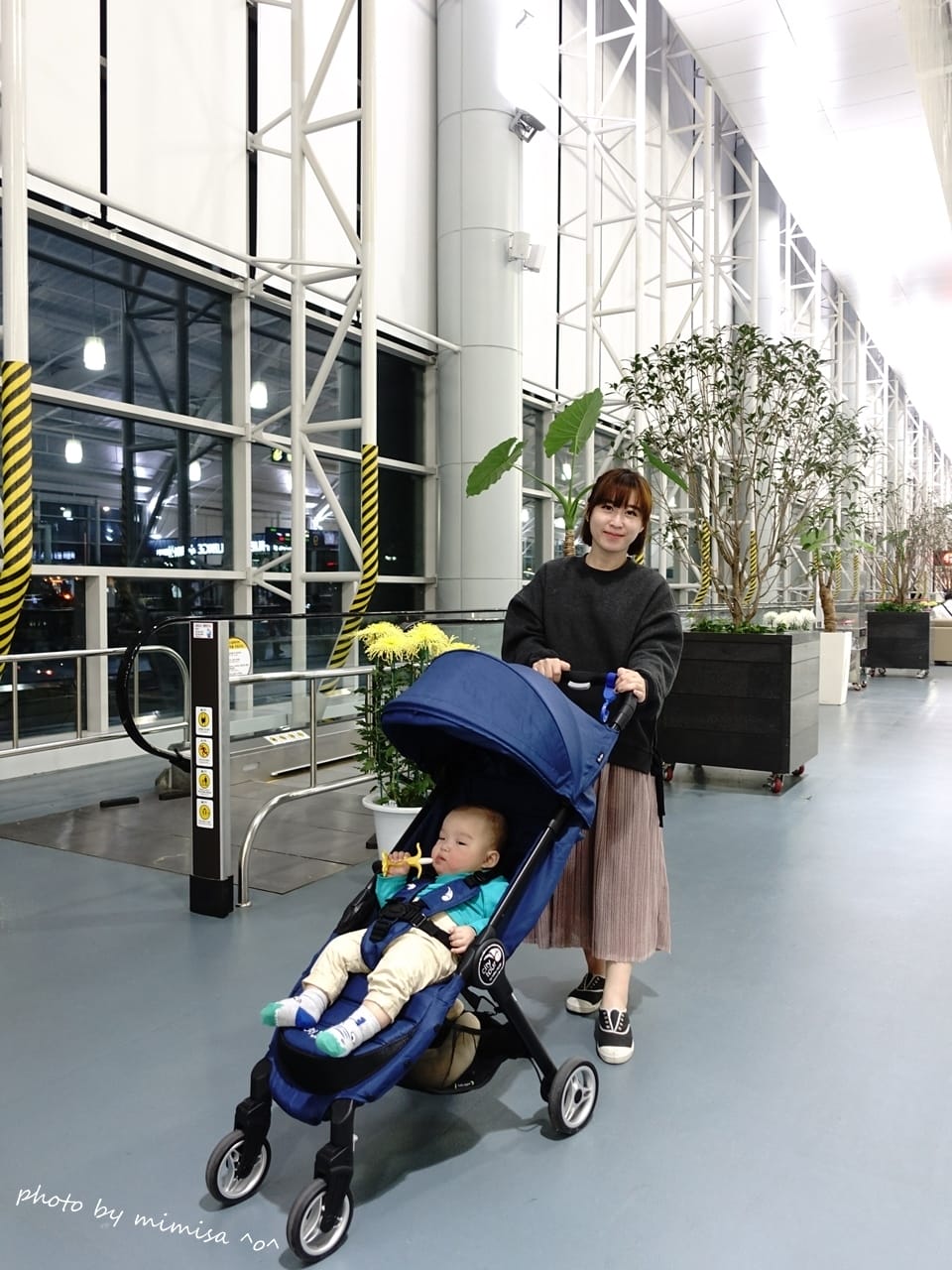 [BABY] baby jogger city tour 輕量旅行車。輕巧到連海關都大呼驚奇!!!