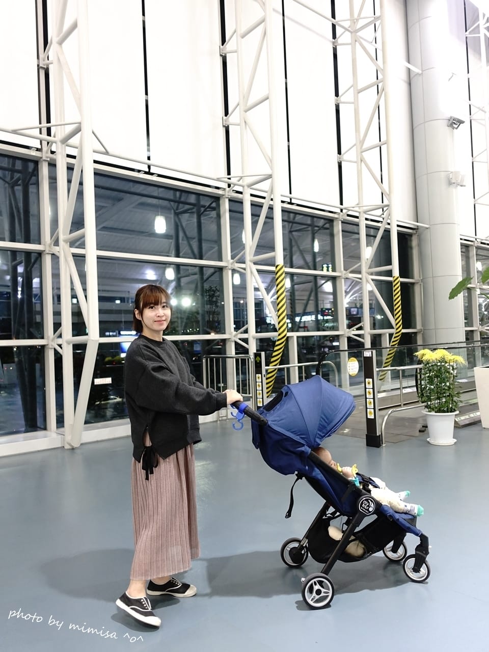 [BABY] baby jogger city tour 輕量旅行車。輕巧到連海關都大呼驚奇!!!