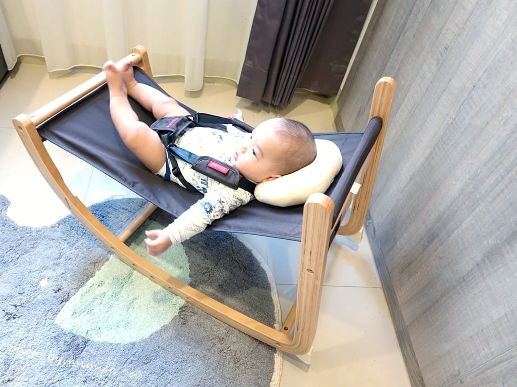 [BABY] 日本farska實木陪伴成長椅。是寶貝的搖椅/餐椅，也是讓居家空間更美的一張椅子