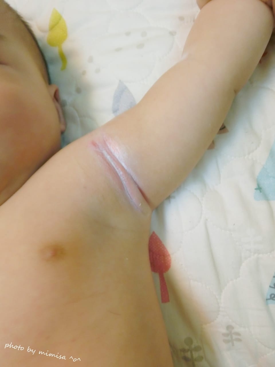 [BABY] Chicco原生脂系列讓寶寶回到最自然的呵護。沐浴油、潤膚乳液、四合一護膚膏及液態爽身粉