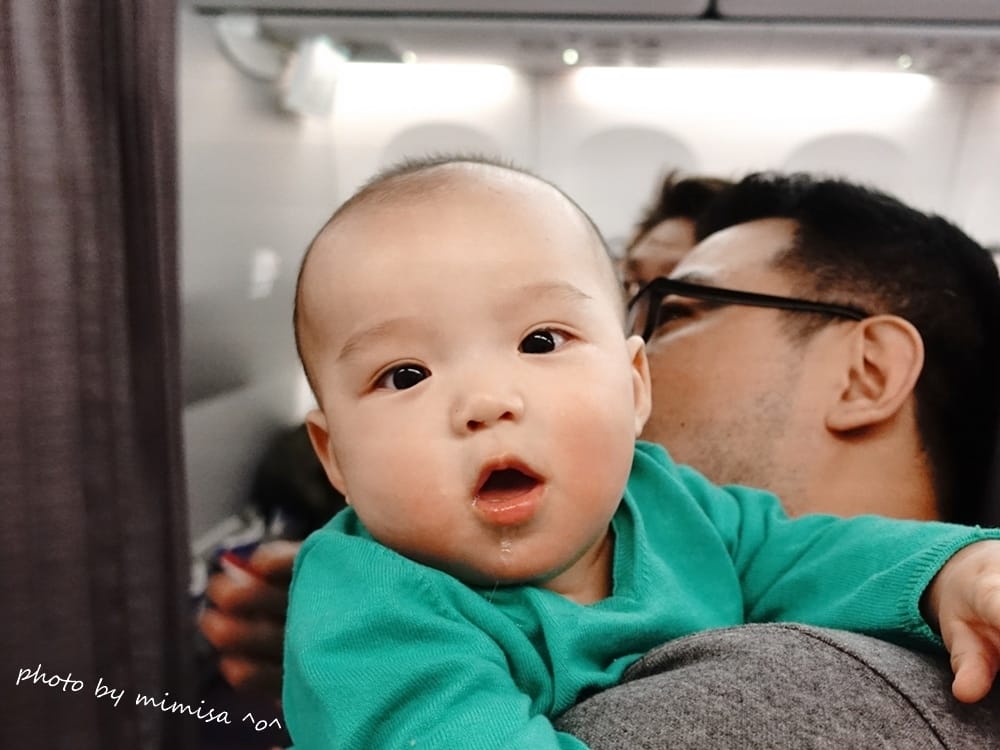 [BABY] Chicco原生脂系列讓寶寶回到最自然的呵護。沐浴油、潤膚乳液、四合一護膚膏及液態爽身粉