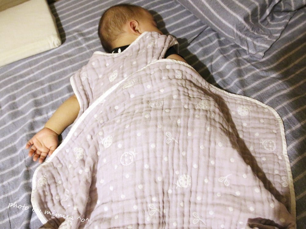 [BABY] nac nac 四層紗幸福瓢蟲防踢被&四季薄被。讓寶貝有個香甜的好眠