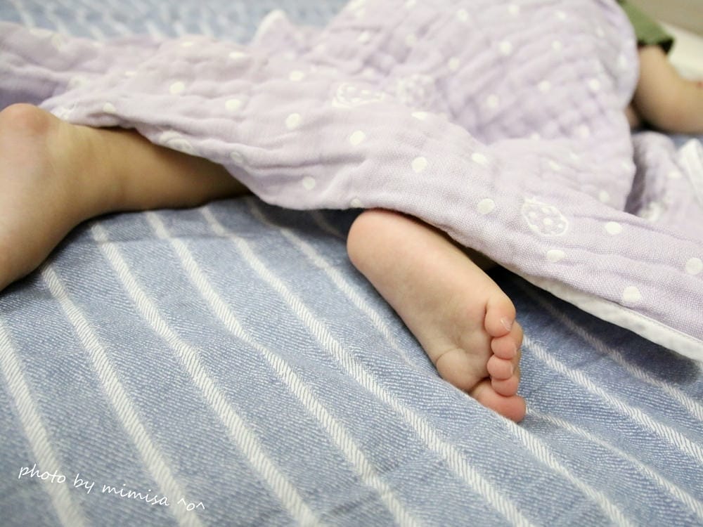 [BABY] nac nac 四層紗幸福瓢蟲防踢被&四季薄被。讓寶貝有個香甜的好眠