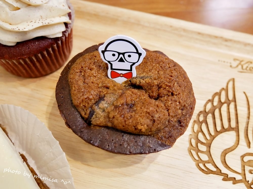 [下午茶] 新光三越A11 KIEHL’S COFFEE HOUSE。一起來品嘗令人舒壓療癒的金盞花拿鐵