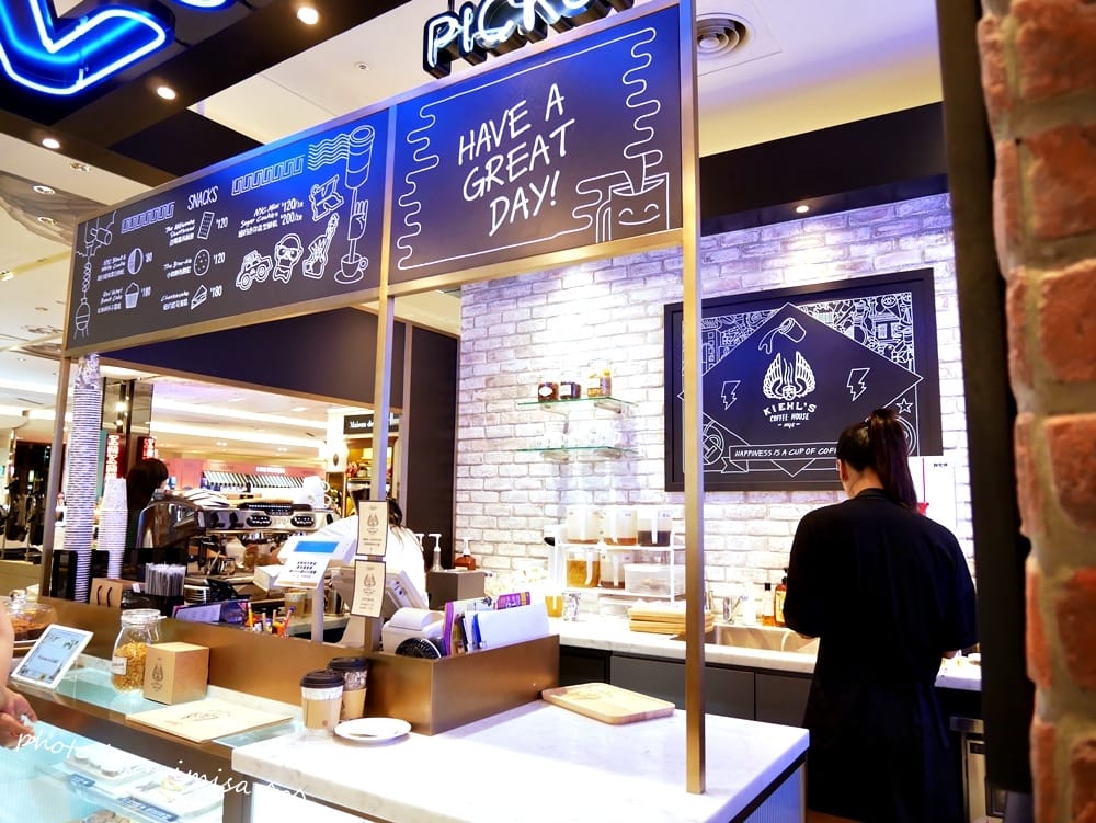 [下午茶] 新光三越A11 KIEHL’S COFFEE HOUSE。一起來品嘗令人舒壓療癒的金盞花拿鐵