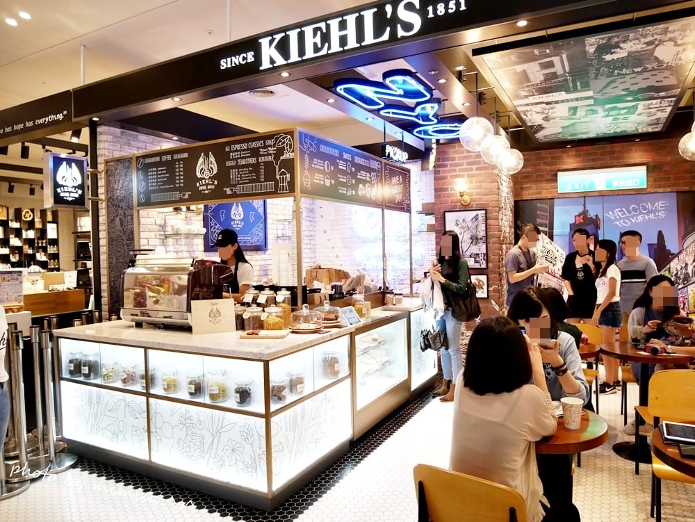 [下午茶] 新光三越A11 KIEHL’S COFFEE HOUSE。一起來品嘗令人舒壓療癒的金盞花拿鐵
